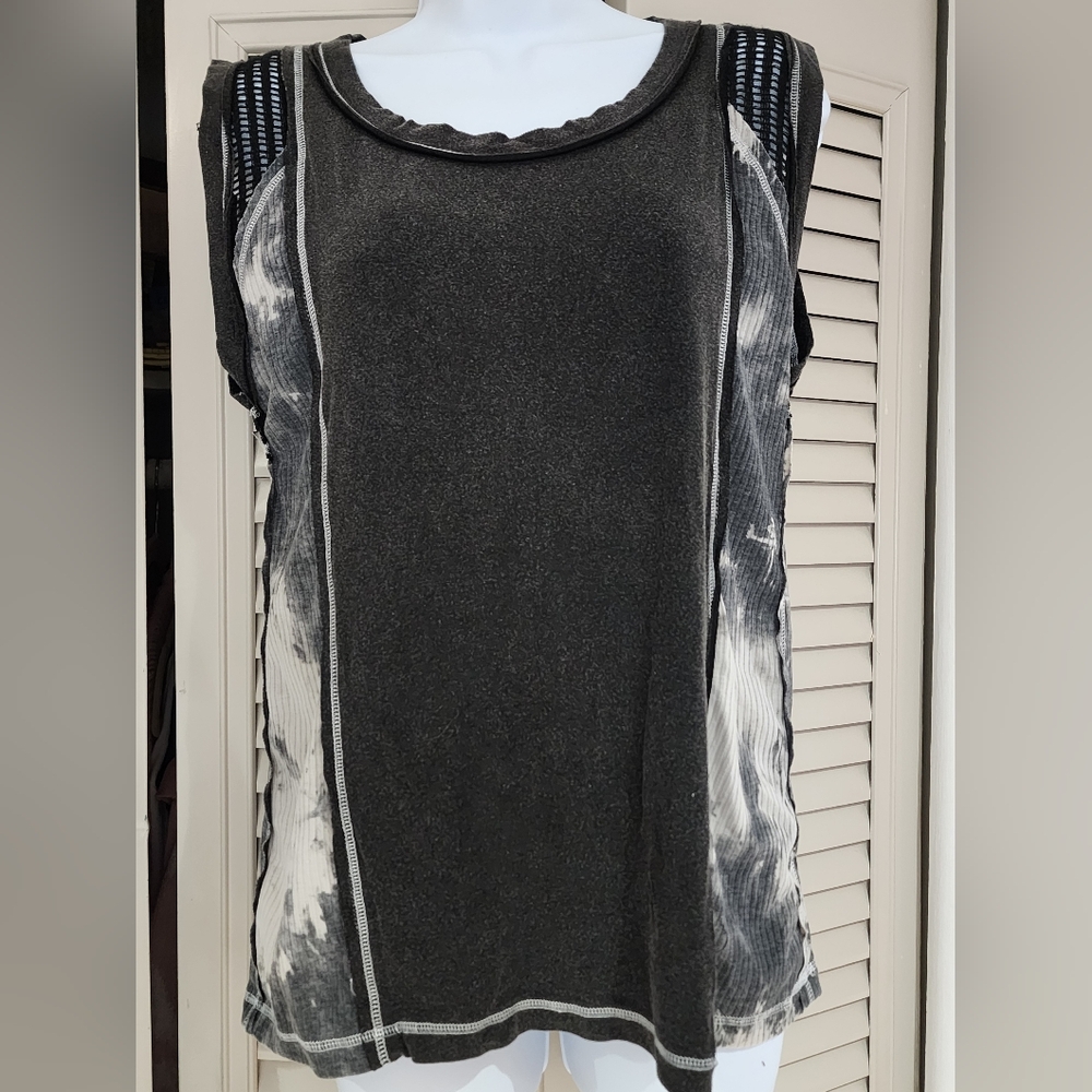 POL Black and Gray Tie-Dye Tank Top L NWOT